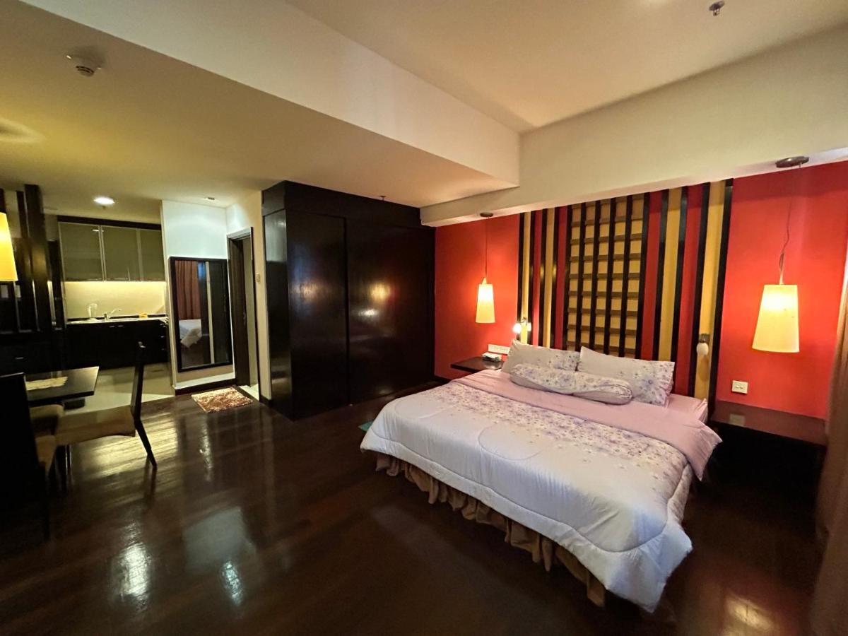 New-Sunwaylagoonfamilysuite-Highest Floor-2-4Pax-Netflix-Balcony-Superfastinternet بيتالينغ جايا المظهر الخارجي الصورة